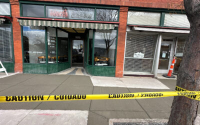 MORTS-BAGELS-SIDEWALKS-DRYING